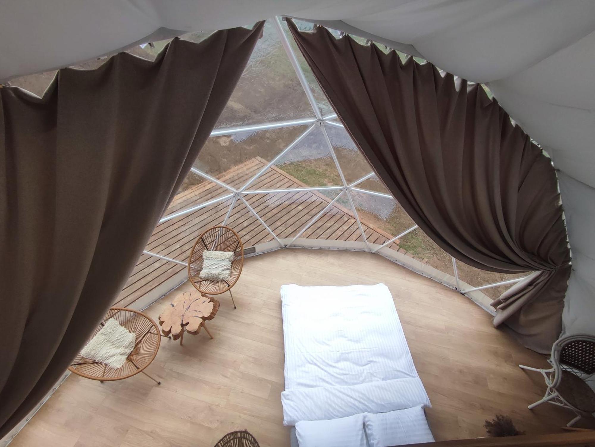 Forrest Glamp Hotel Mieroszow Bagian luar foto