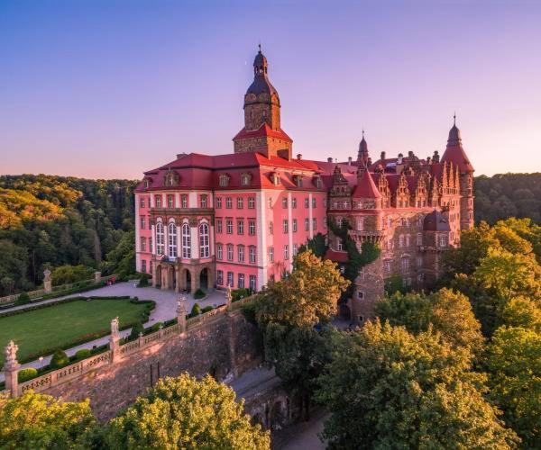 Forrest Glamp Hotel Mieroszow Bagian luar foto